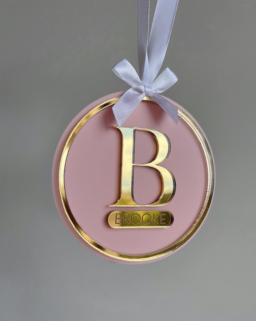 Luxe flat Initial Bauble