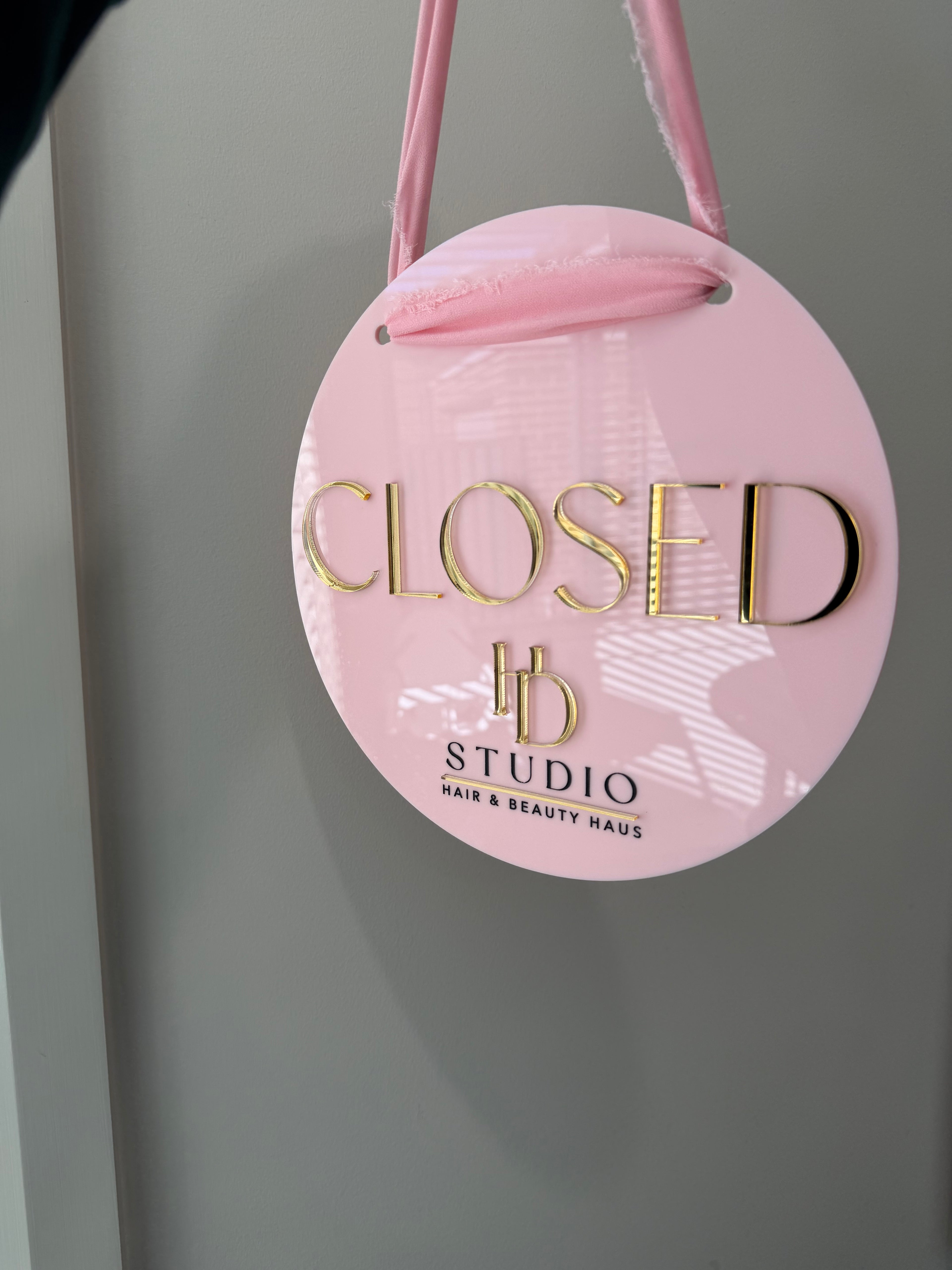Open / Close Sign