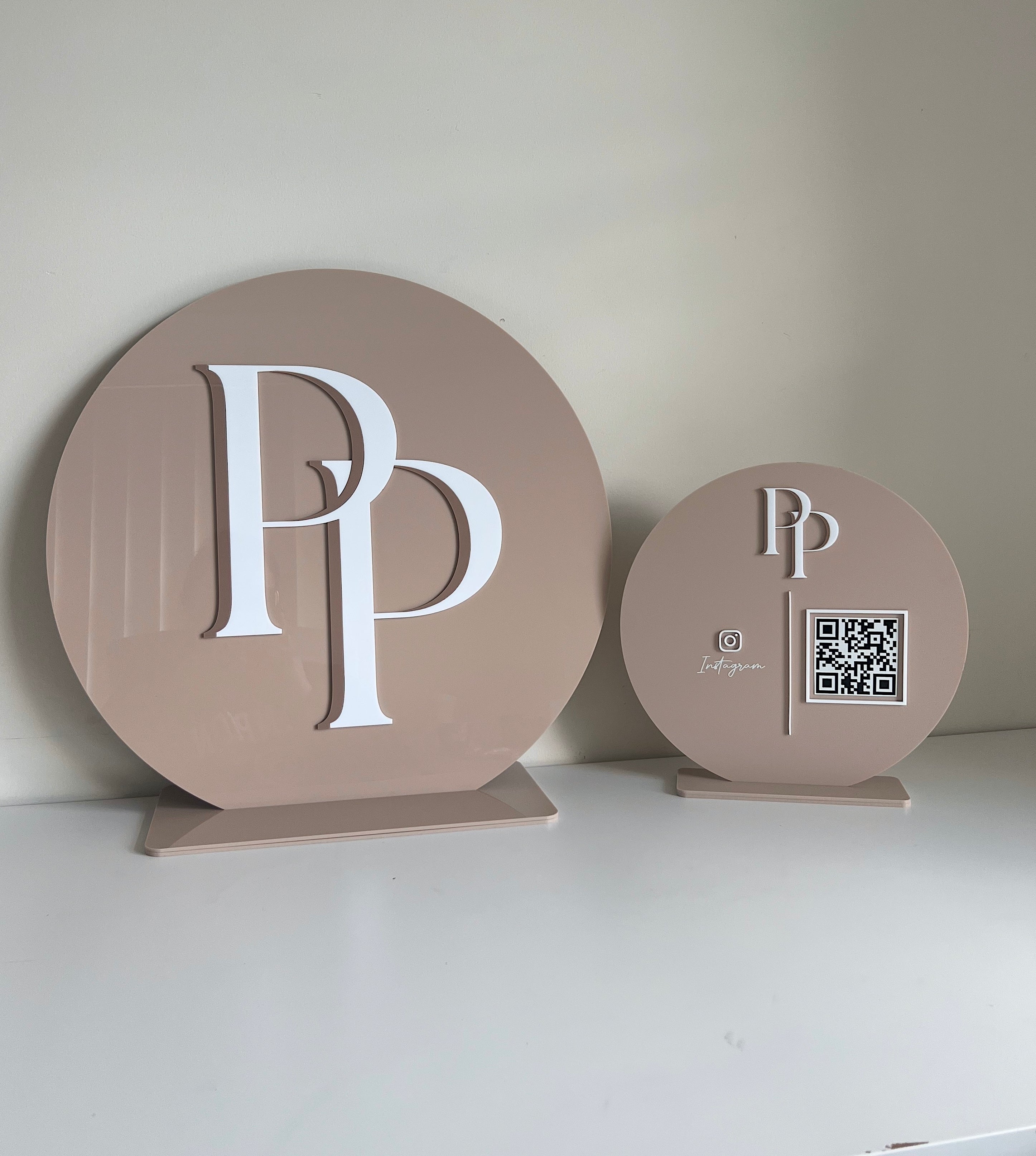 Circle Business Sign