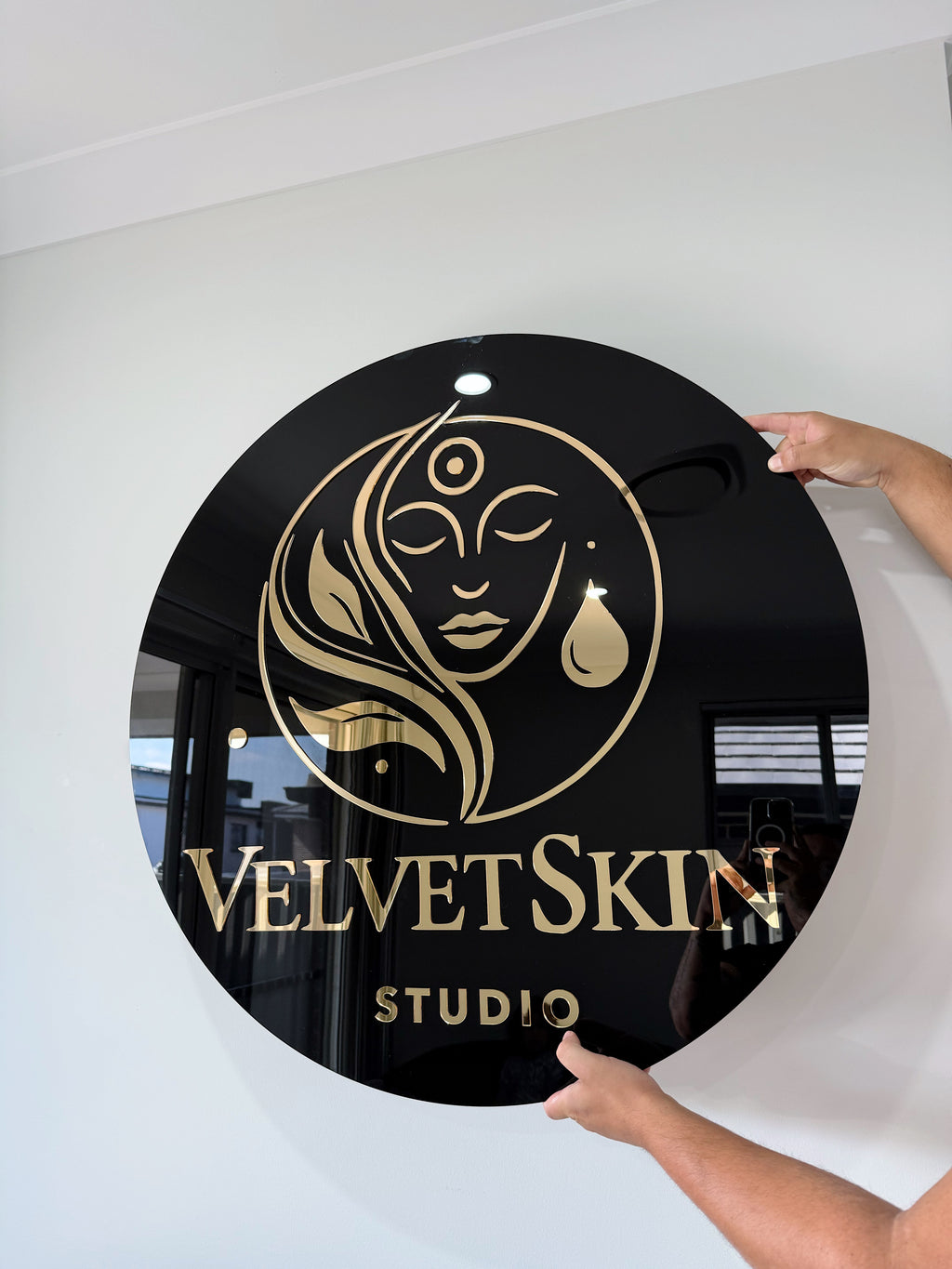 Circle Business Sign