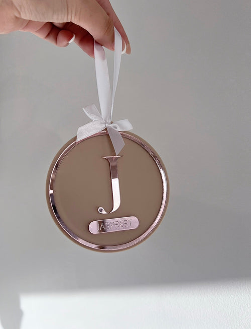 Luxe flat Initial Bauble