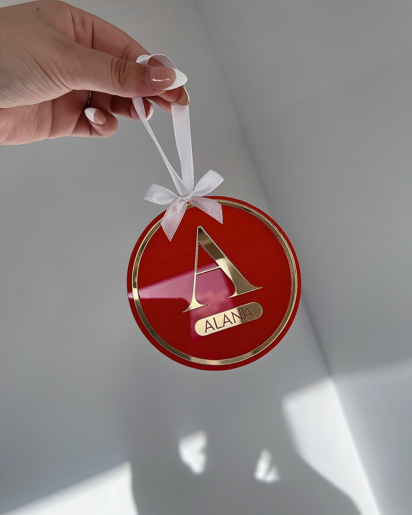 Luxe flat Initial Bauble