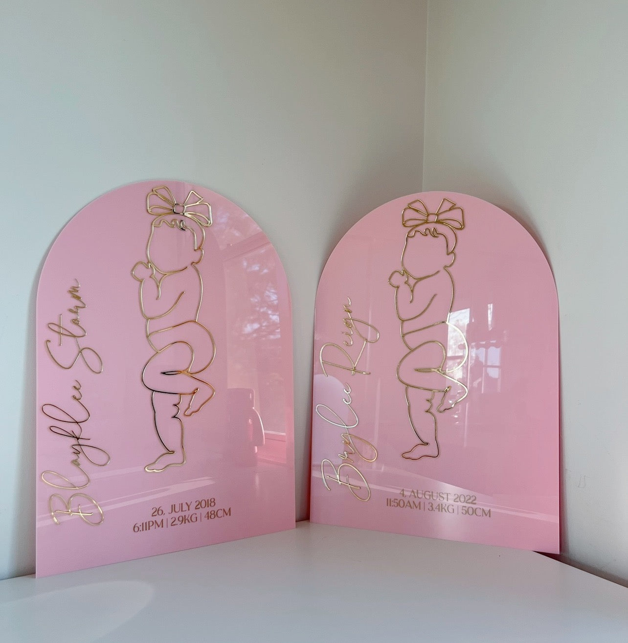 Scale 1:1 baby plaques