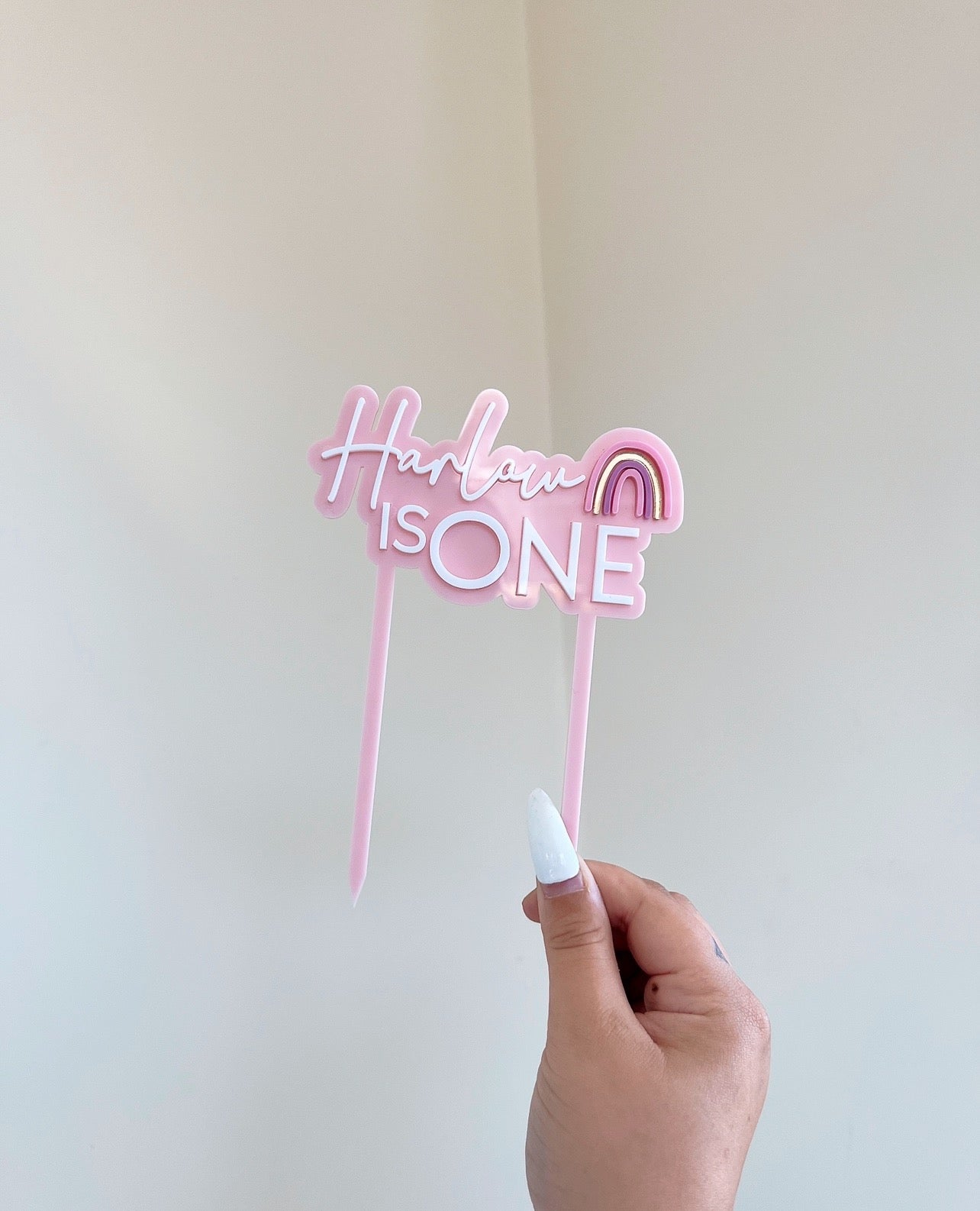 Themed cake topper